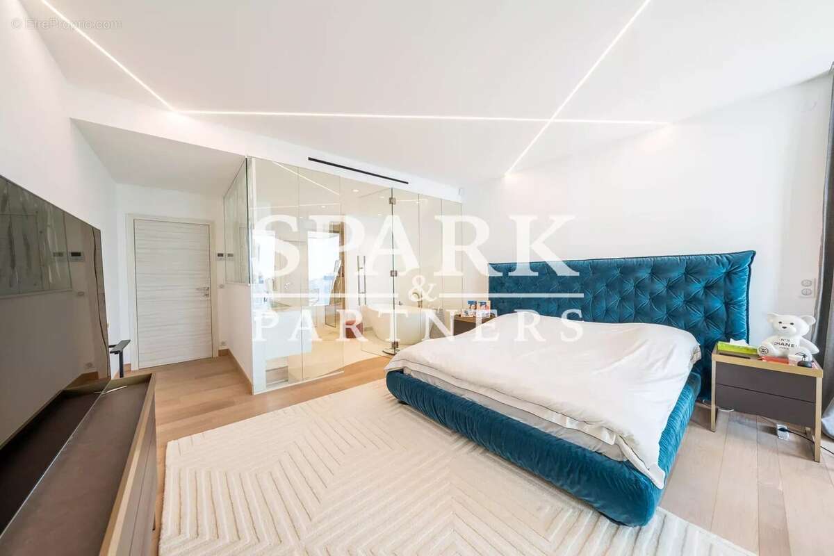 Maison à ROQUEBRUNE-CAP-MARTIN