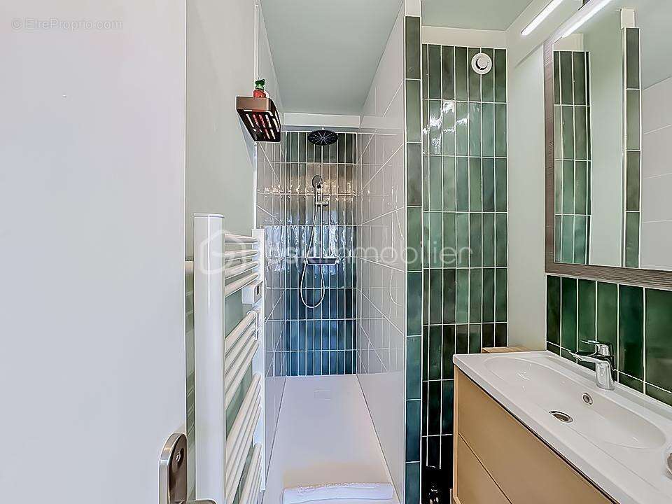 *** Magnifique Appartement T2 rénové de 48m2 avec terrasse plein sud de 20m2 à PALAVAS *** - photo 10