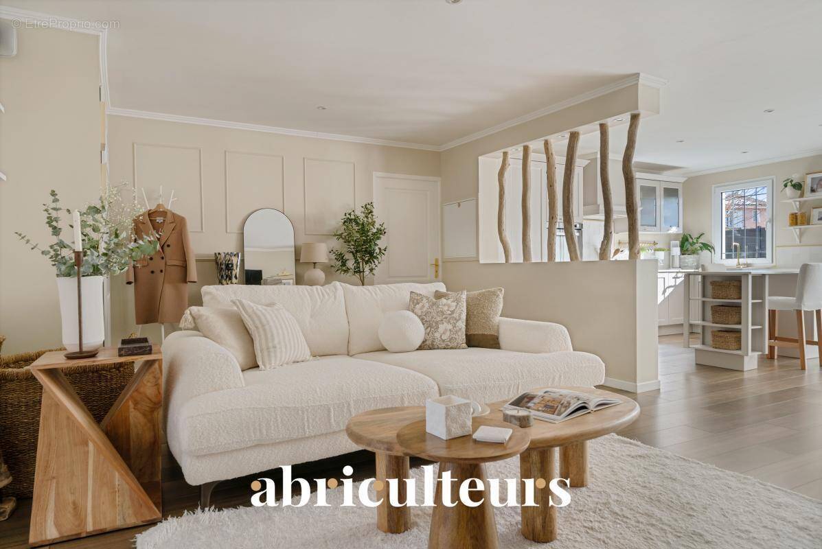 Photo Maison à Aix-En-Provence au prix de 624 990€