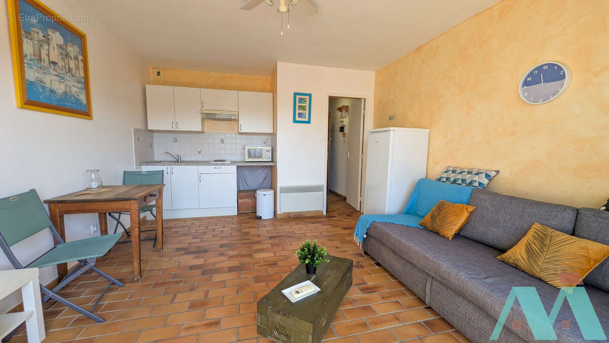Appartement à SIX-FOURS-LES-PLAGES