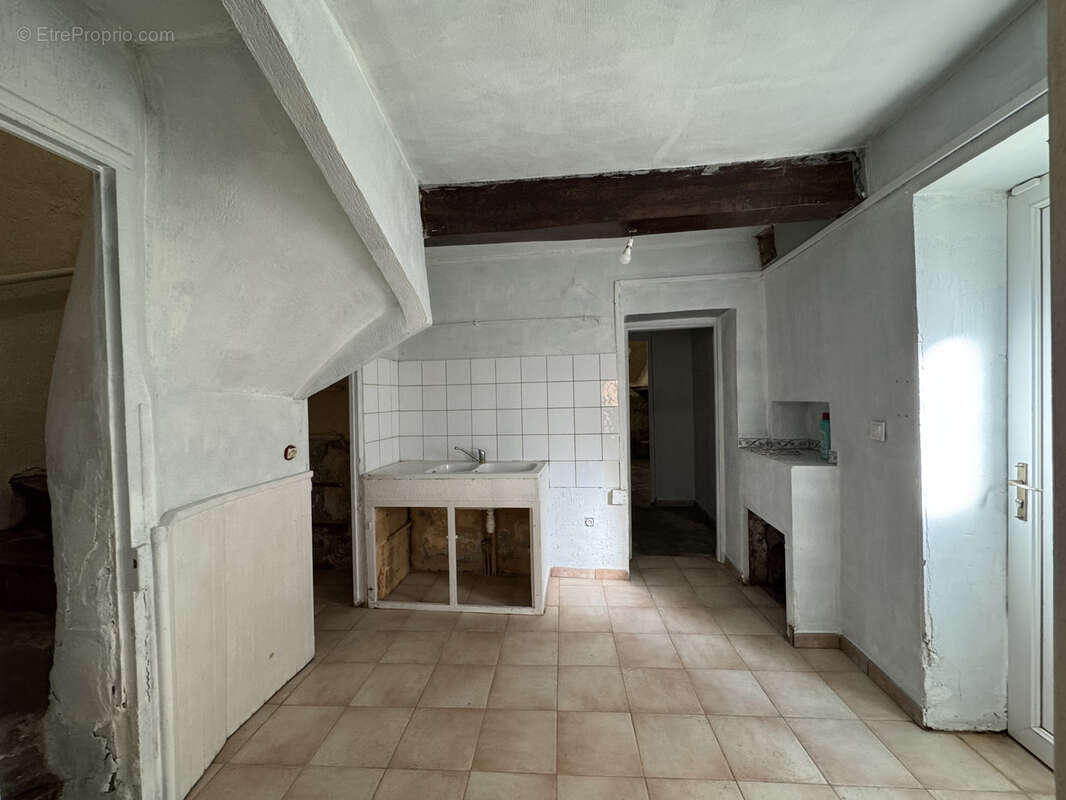 Maison à COURSAN