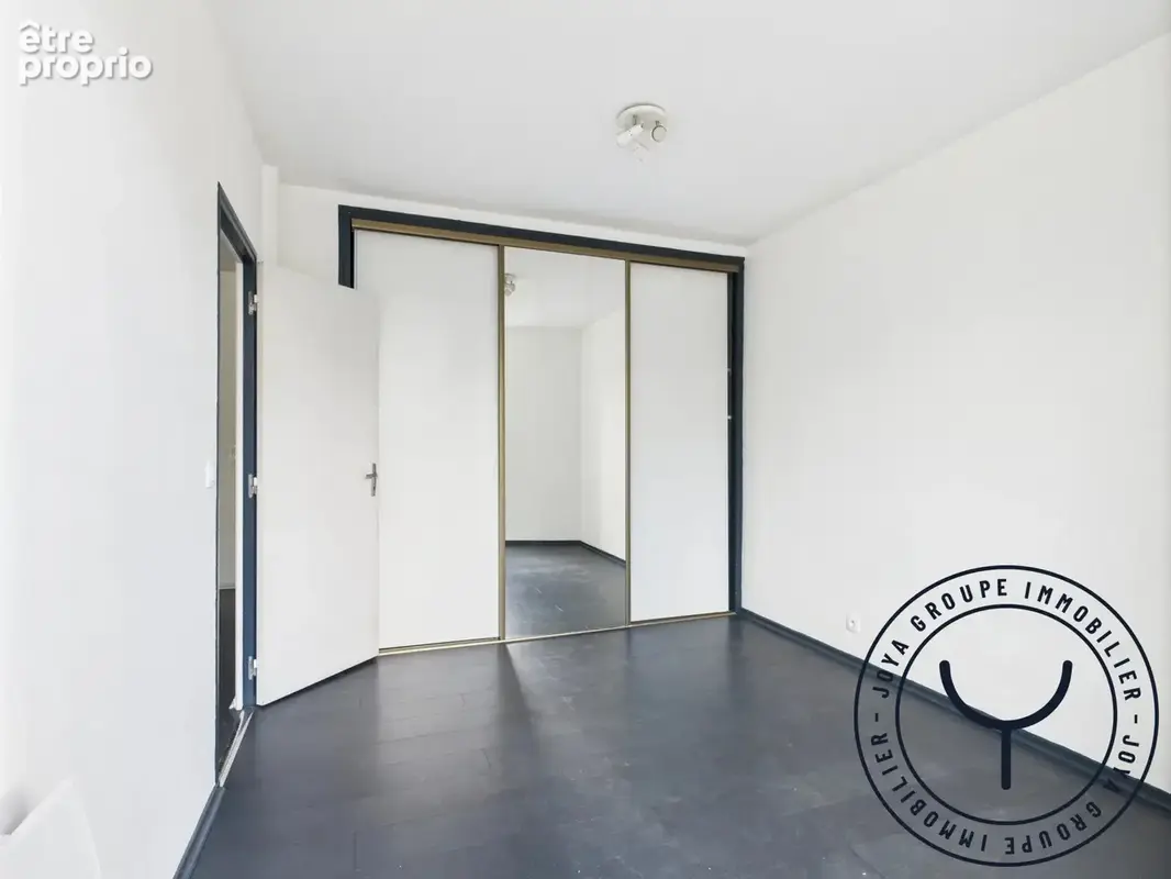Appartement 4 pièces 84 m² à vendre à Troyes (10000) - photo 5