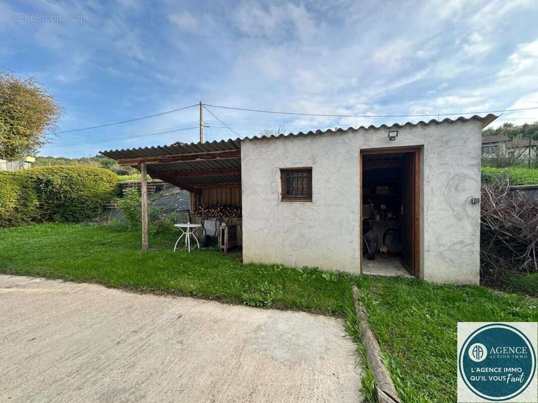 Maison à SAINT-SORLIN-EN-VALLOIRE