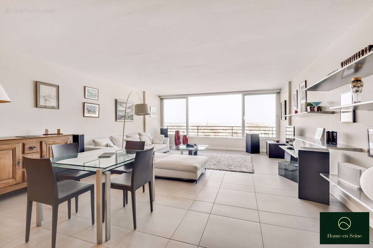 Appartement à PARIS-20E
