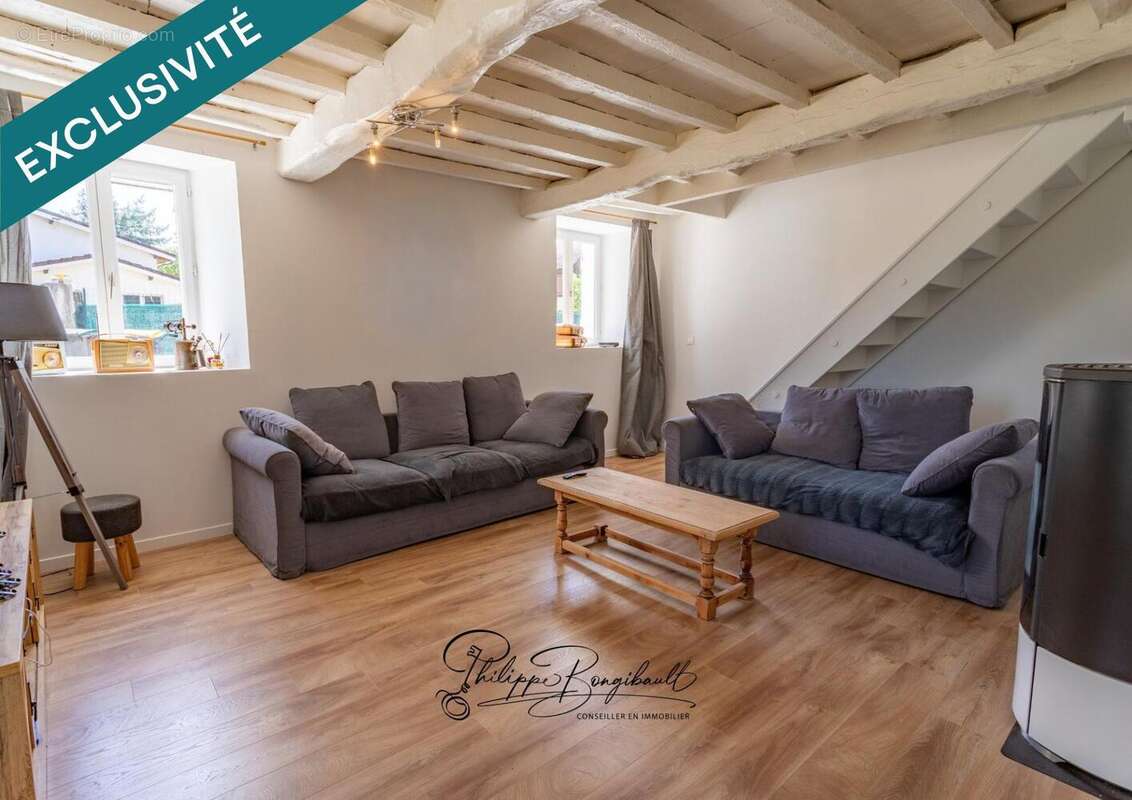 Maison 123 m² à La Batie-Montgascon  - photo 8