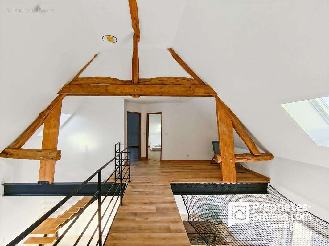 Maison à VERNOU-SUR-BRENNE