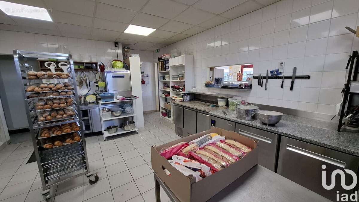 Photo 6 - Commerce à VERNOUILLET