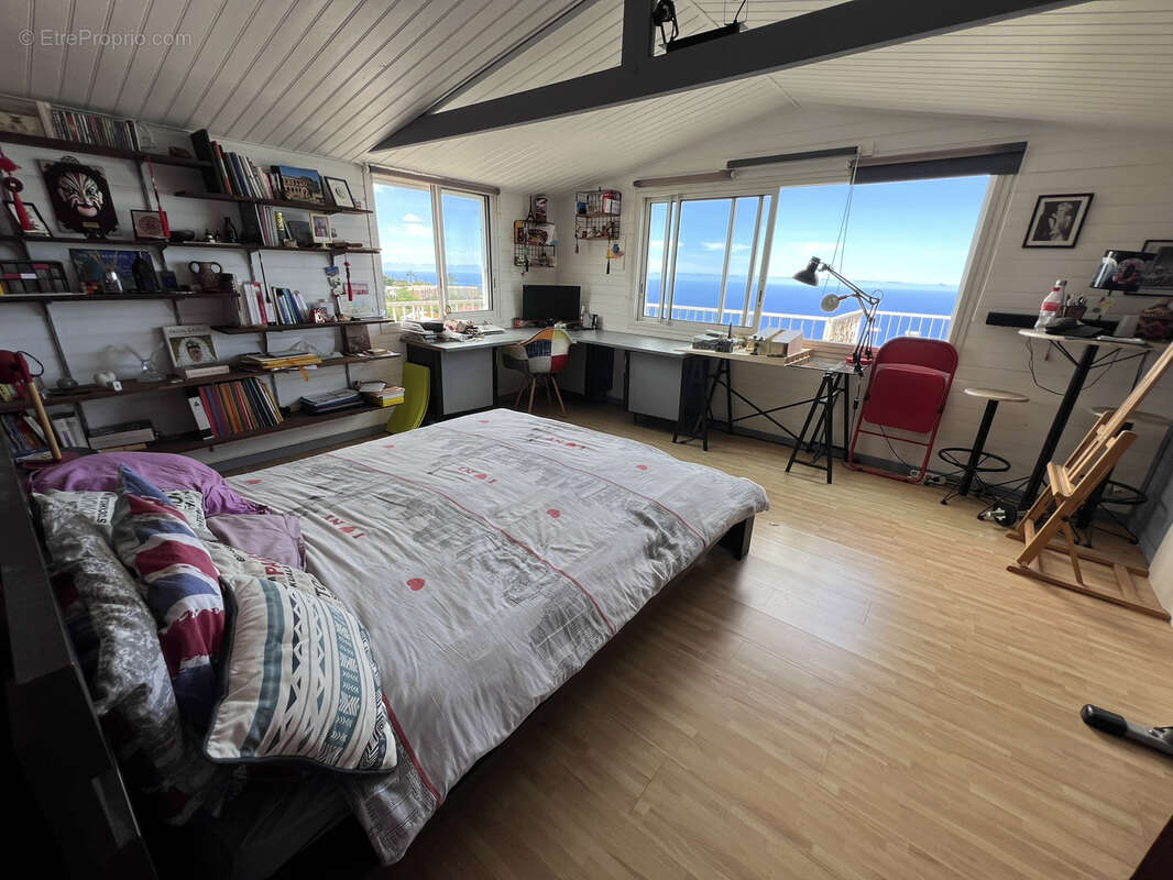 Maison à LES TROIS-BASSINS