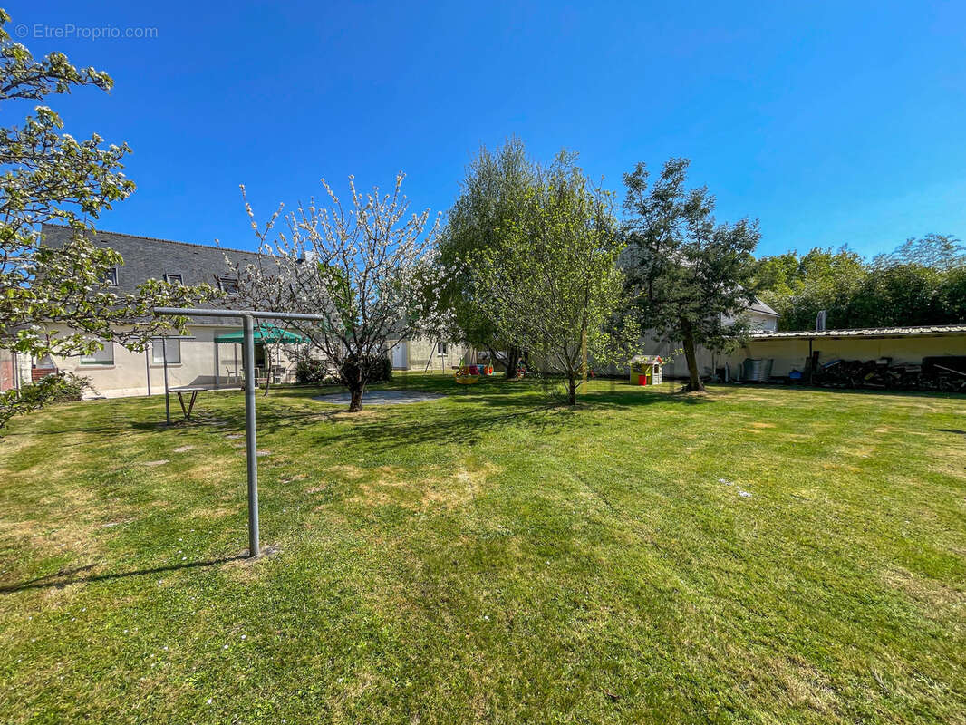 Maison à SAINT-LYPHARD