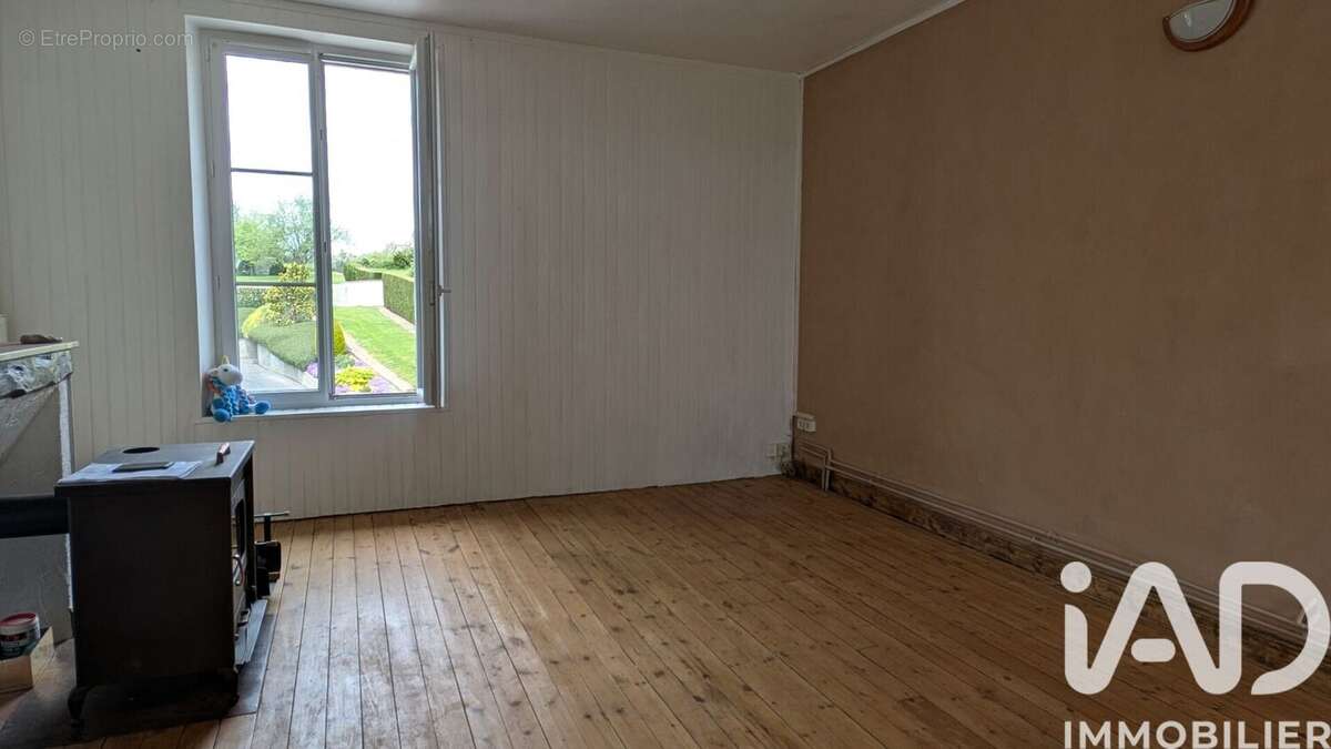 Photo 8 - Maison à VILLERS-COTTERETS