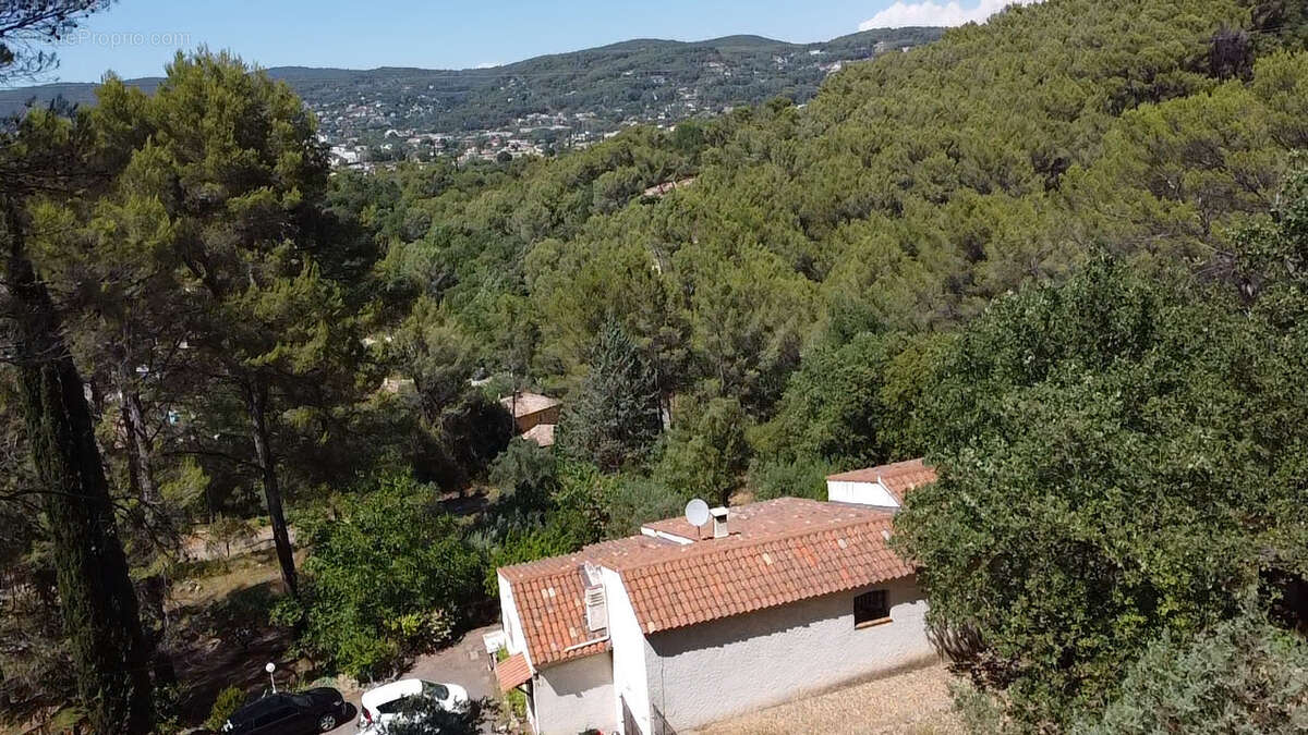 Maison à TRANS-EN-PROVENCE