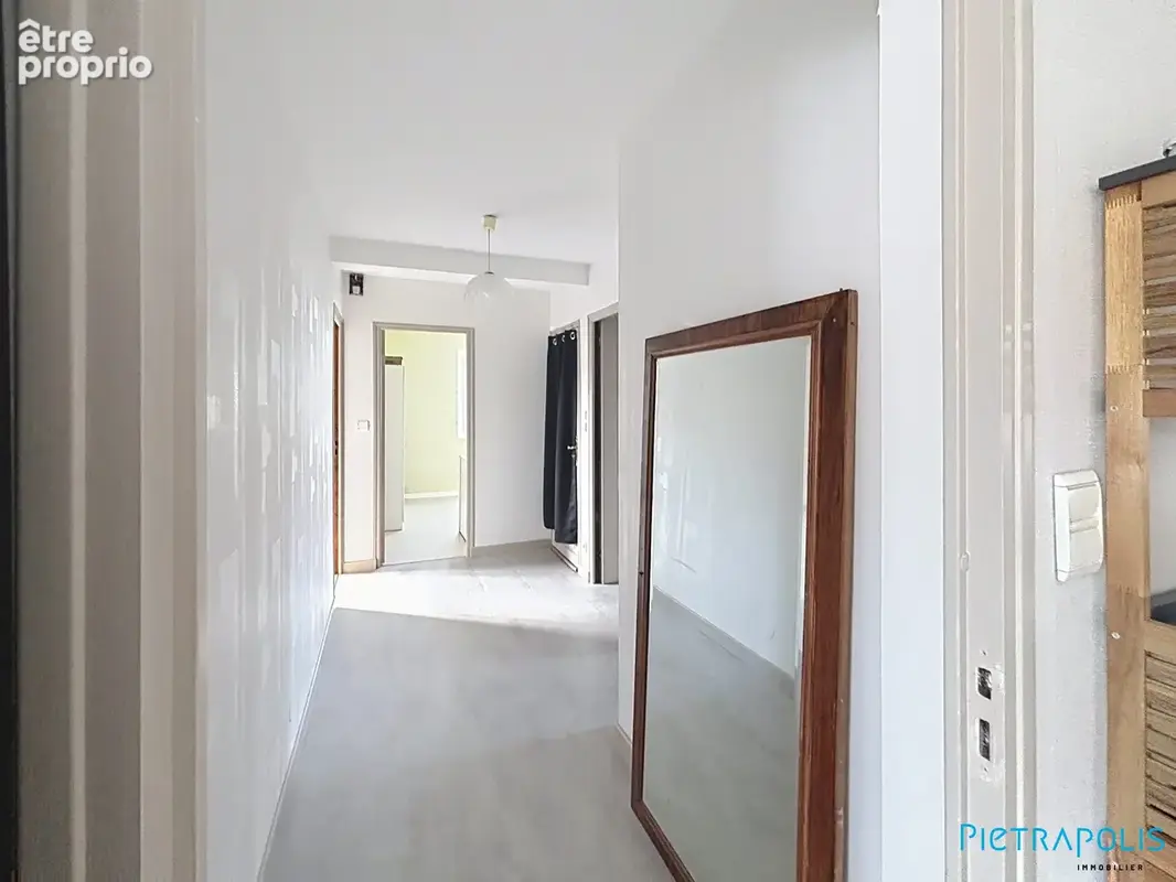 Maison 4 pièces 76 m² à vendre à Thizy (69240) - photo 5