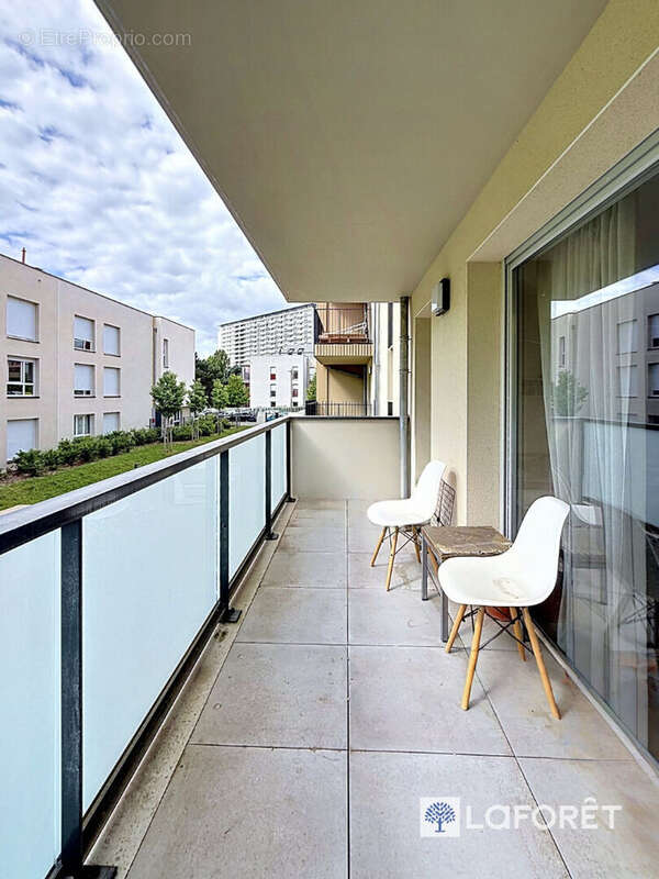 Appartement à CHAMPAGNE-AU-MONT-D'OR