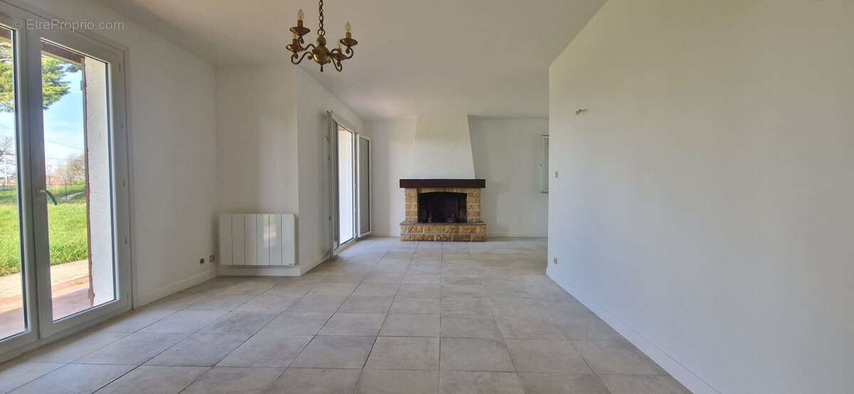 Maison à CASTELNAU-D'ESTRETEFONDS