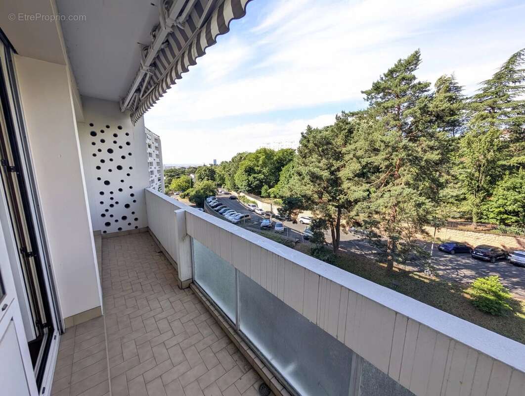 Appartement à CALUIRE-ET-CUIRE