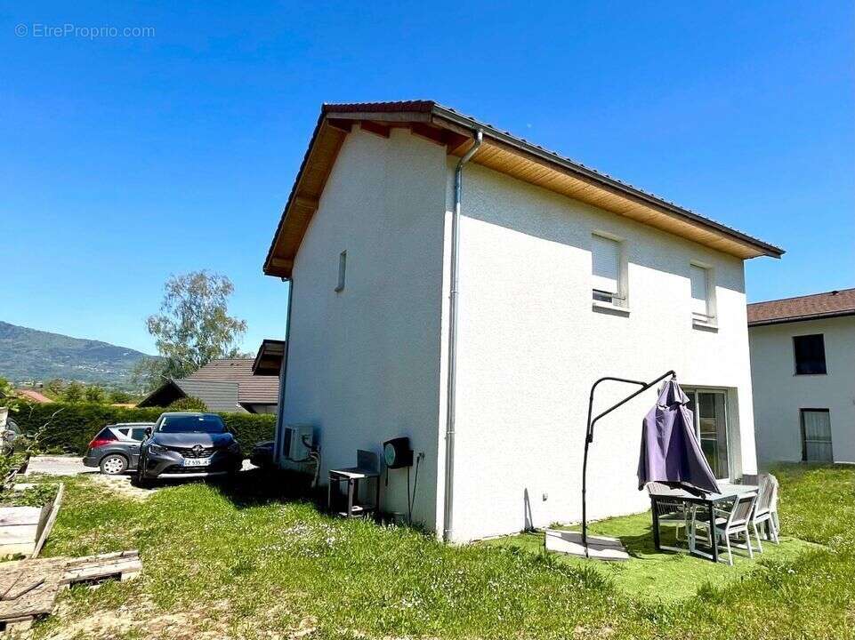 Maison à REIGNIER