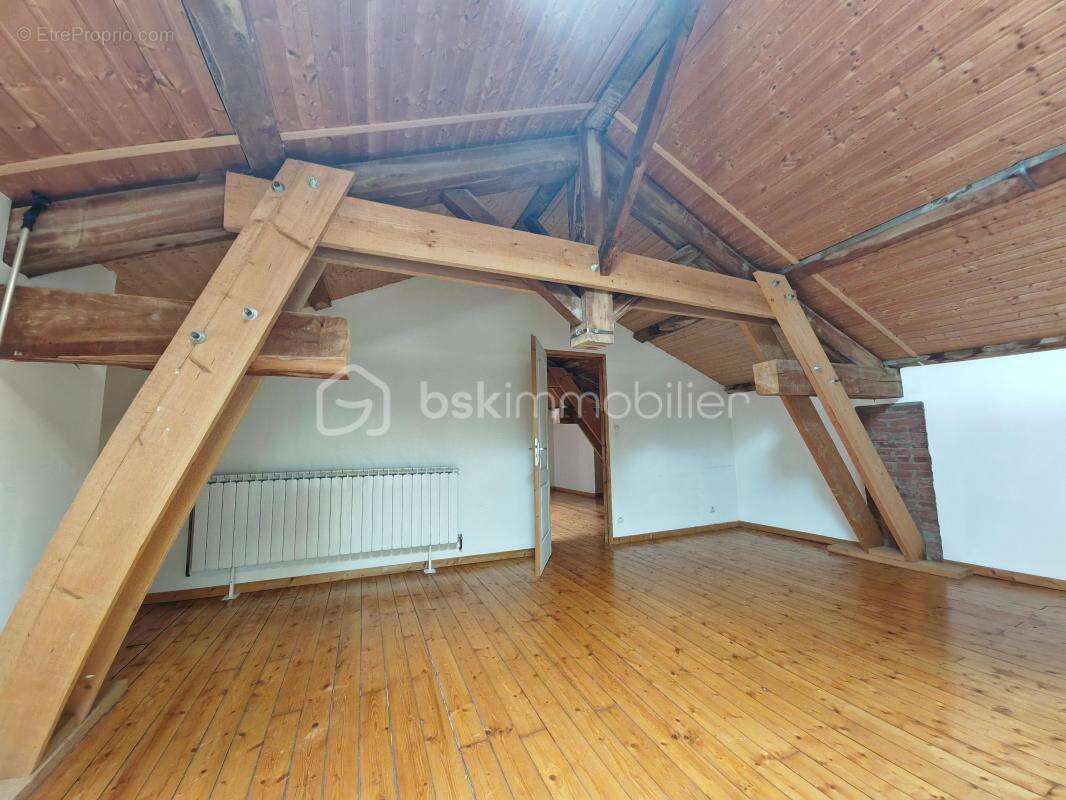 Maison à BEAUREPAIRE