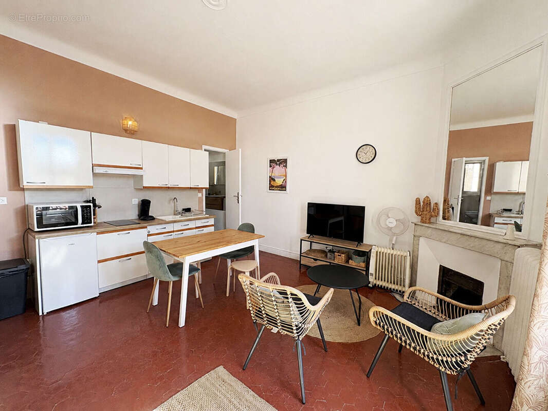 Hyères centre ville - Studio 27 m2 - photo 2