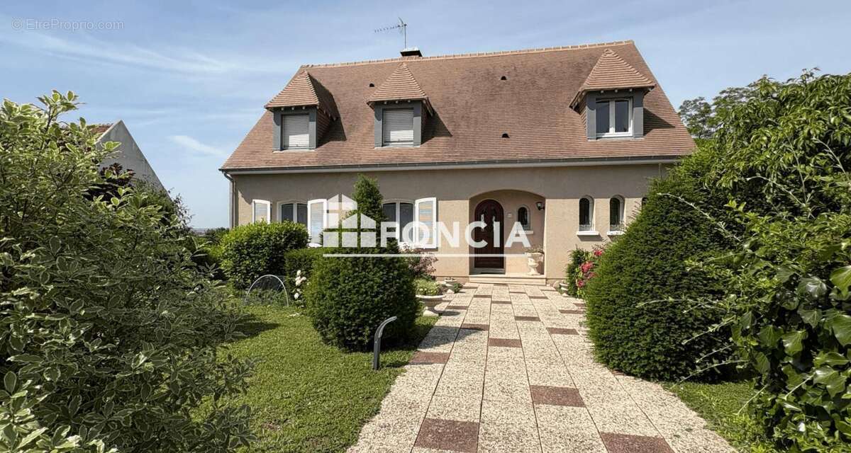 Maison à BALLON
