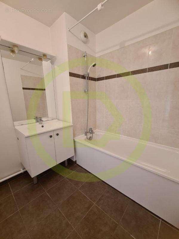 Appartement à VIGNEUX-SUR-SEINE