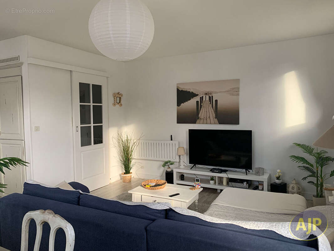 Appartement à SAINT-SEBASTIEN-SUR-LOIRE