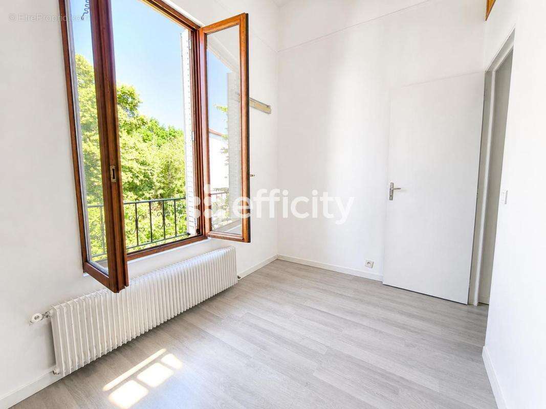 Maison à MONTREUIL