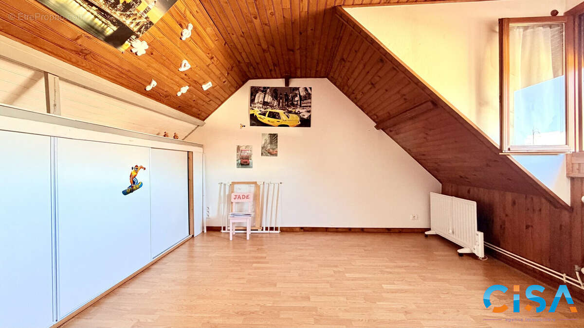 Maison à SAINT-MARTIN-LONGUEAU