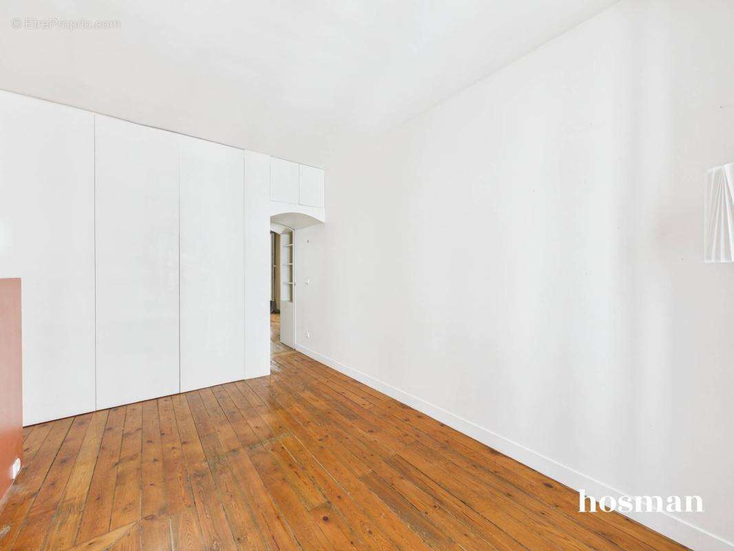 Appartement à PARIS-11E