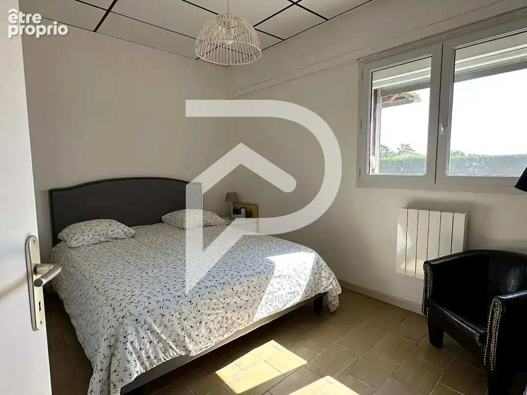 Maison de plain-pied 3 chambres, piscine à BOURGNAC - photo 6
