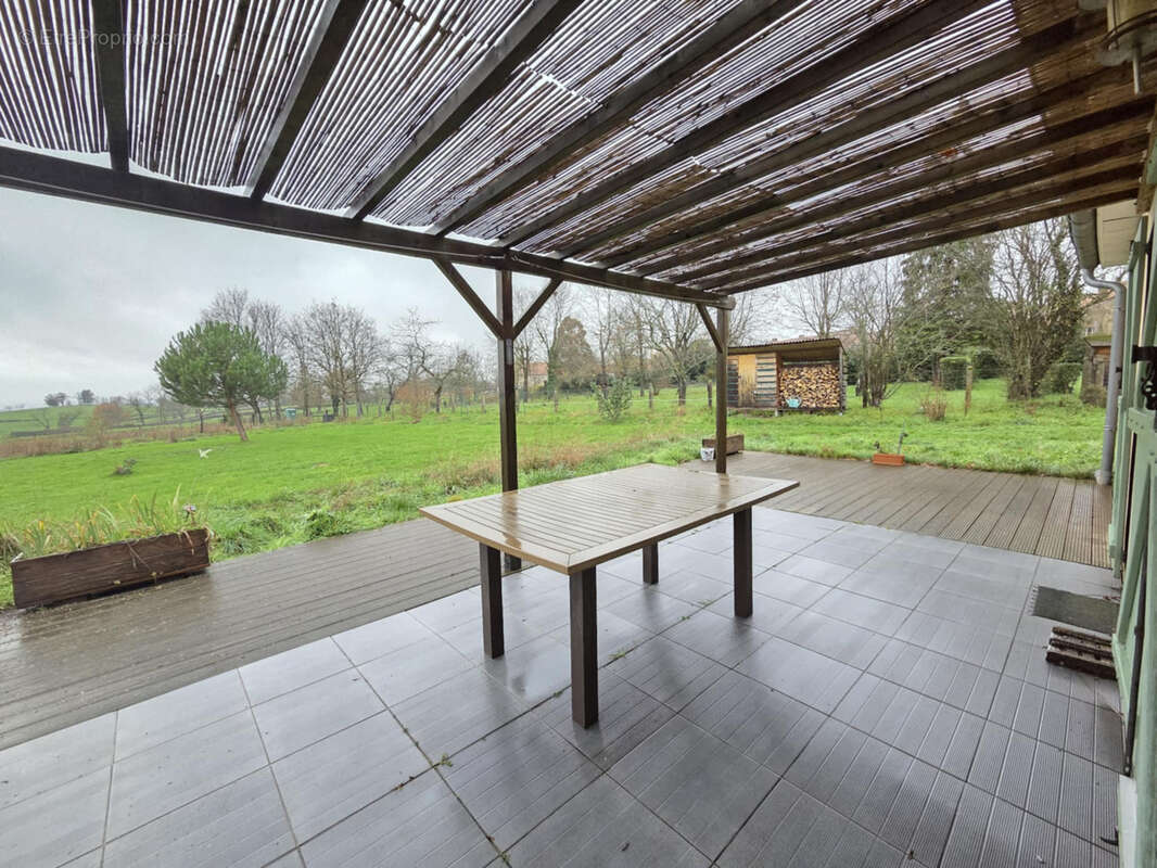 Maison à DROITURIER