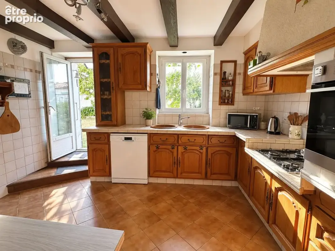 Maison 4 pièces 130 m² à vendre à Sainte-Marie-De-Re (17740) - photo 4