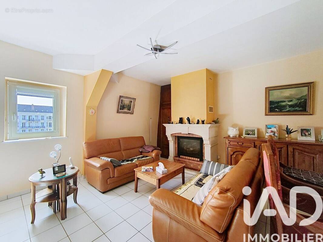 Photo 1 - Appartement à CHALON-SUR-SAONE