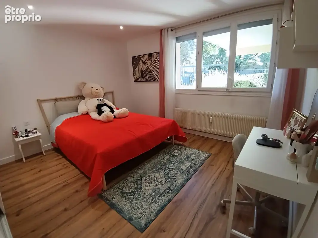 Appartement 4 pièces 82 m² à vendre à Chamalieres (63400) - photo 6