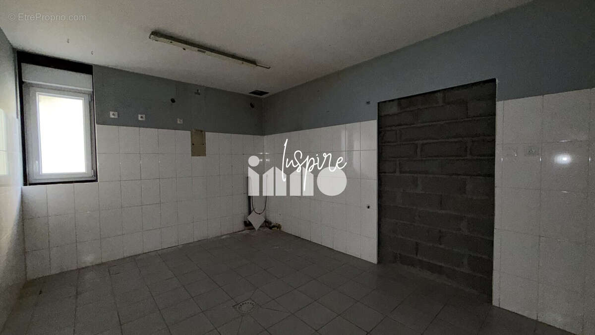 Commerce 65 m² à Tourcoing  - photo 5