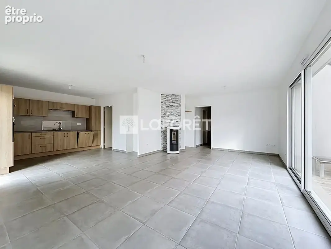 Photo Maison à Douvres-La-Delivrande au prix de 332 200€