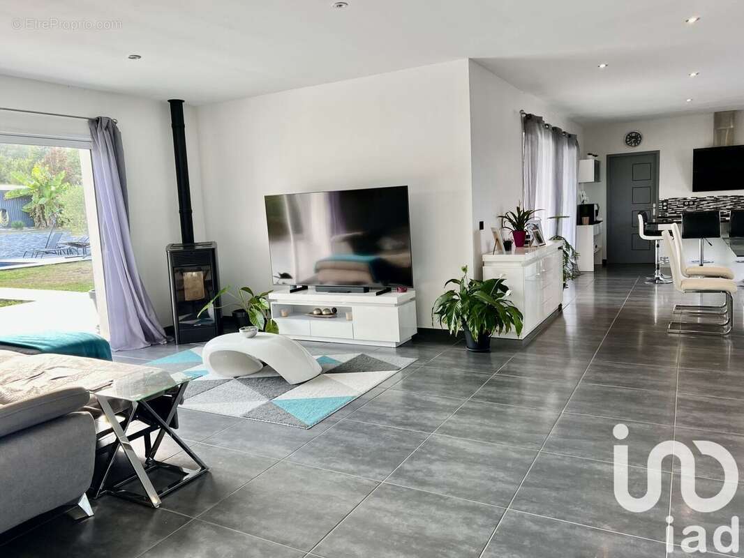 Photo 4 - Maison à ROQUEFORT