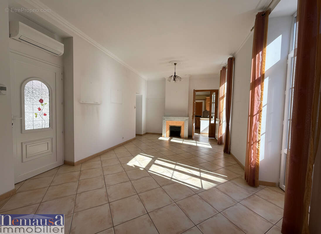 Appartement à NIMES