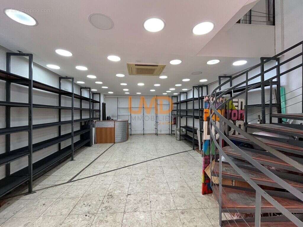 Commerce à MARSEILLE-1E