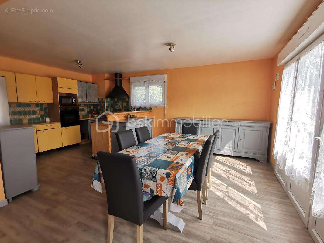 Maison à RUFFIAC