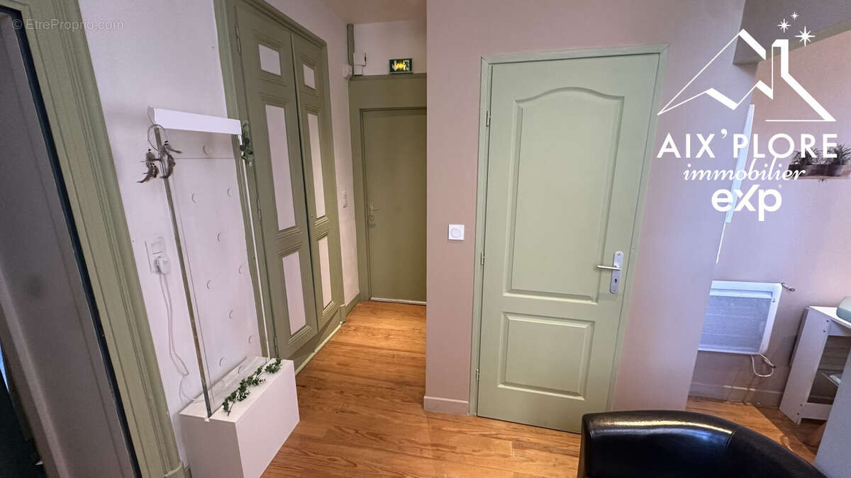 Commerce à AIX-LES-BAINS