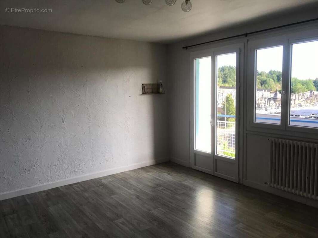 Photo 2 - Appartement à LA CLAYETTE