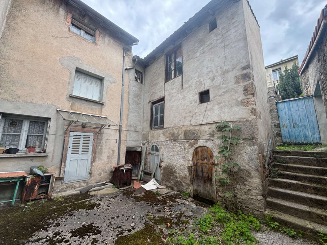 Maison à BOURG-ARGENTAL