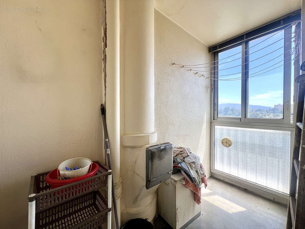 Appartement à MARSEILLE-13E