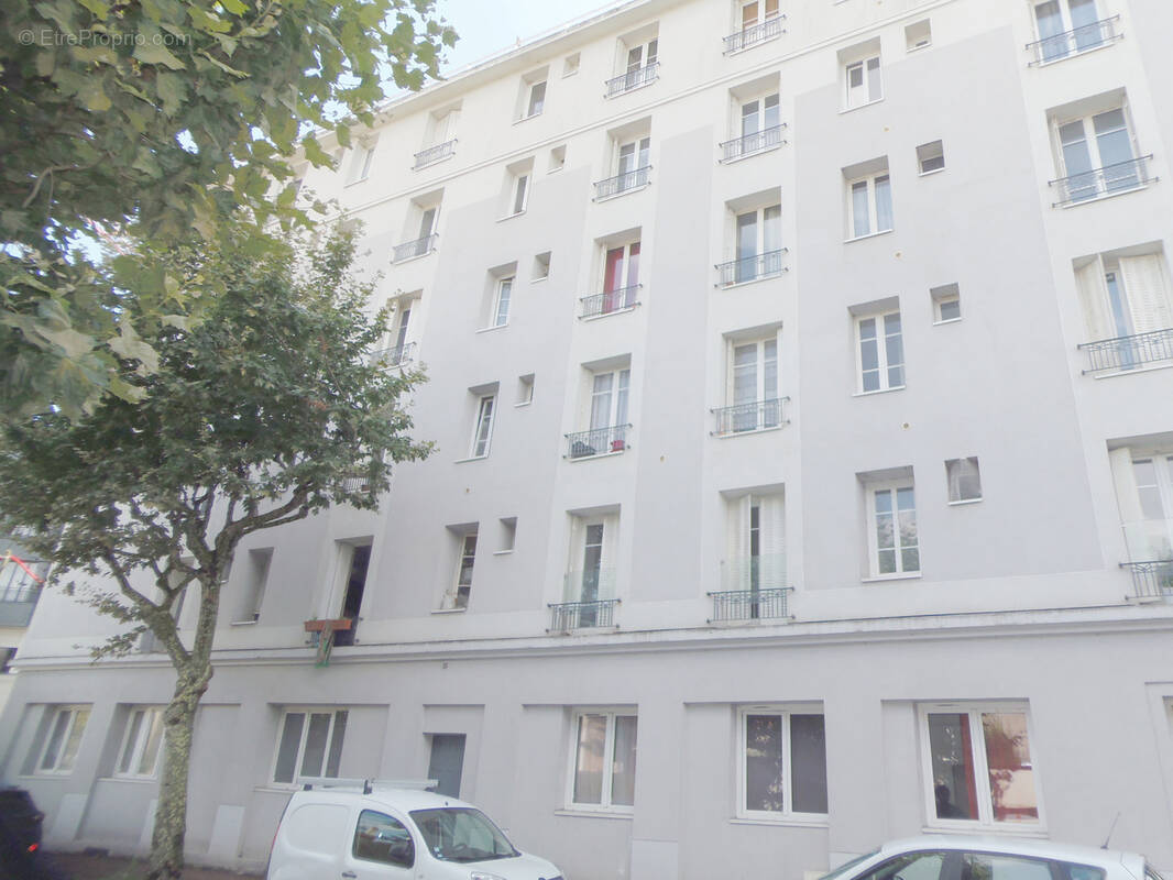 Appartement à LE PERREUX-SUR-MARNE