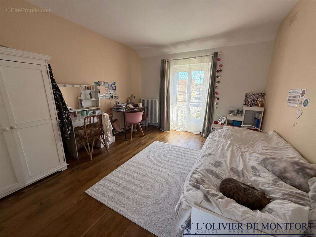 Maison à LE TREMBLAY-SUR-MAULDRE