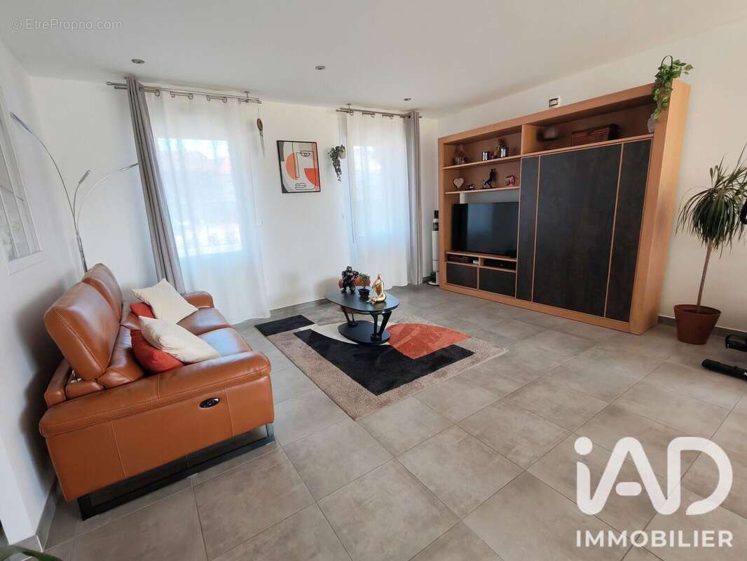 Photo 5 - Maison à BARLIN