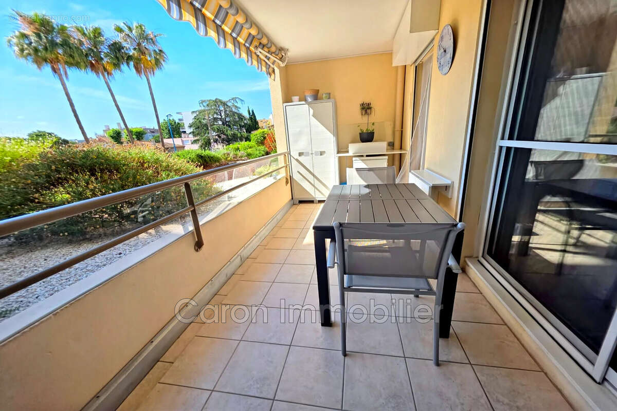 Appartement à MANDELIEU-LA-NAPOULE