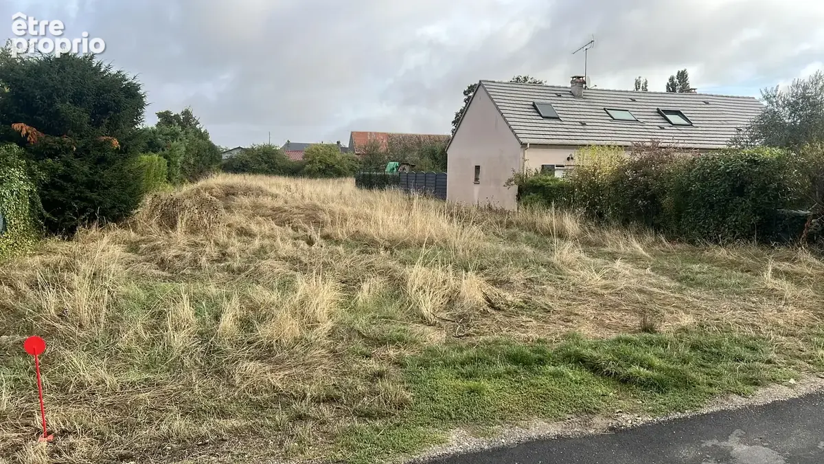 Photo Terrain à Merobert au prix de 71 000€