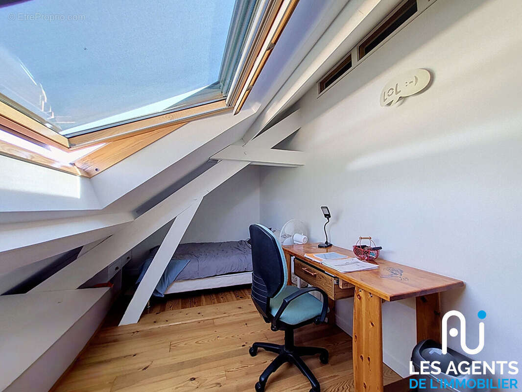 Maison  rénovée 117.05 m2 - photo 8