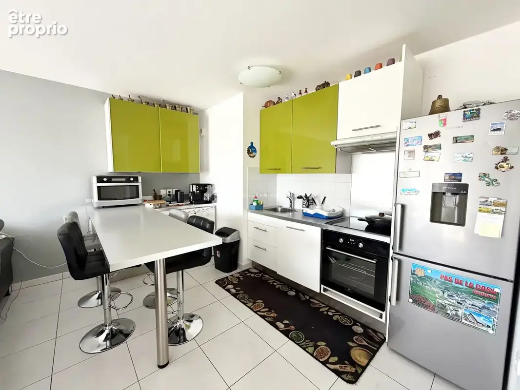Appartement 3 pièces 60 m² à vendre à Savigny-Le-Temple (77176) - photo 3